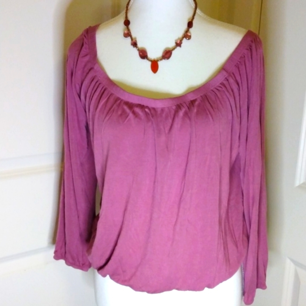 Persaya Mauve Peasant top Large on/off shoulder.  Vintage, EUC